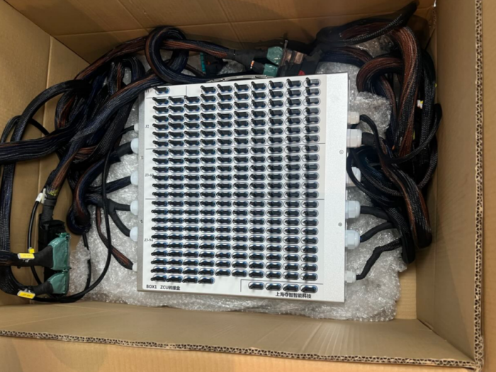 汽车控制器转接盒有什么用？ 226通道转接盒1